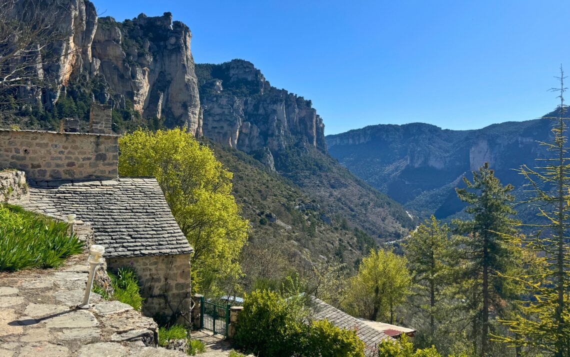 Randonnée sur les corniches du Causse Méjean
